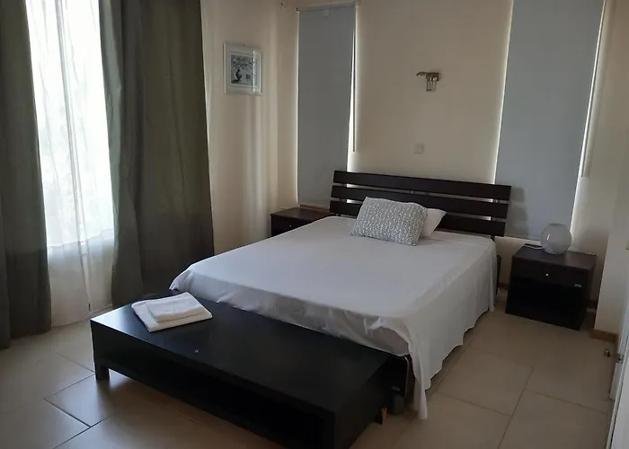 Saint John Sia House