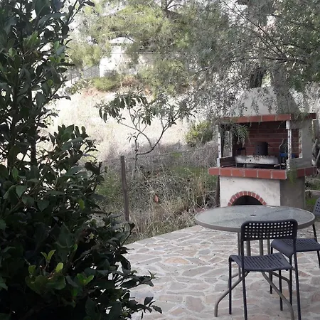 Saint John Sia House