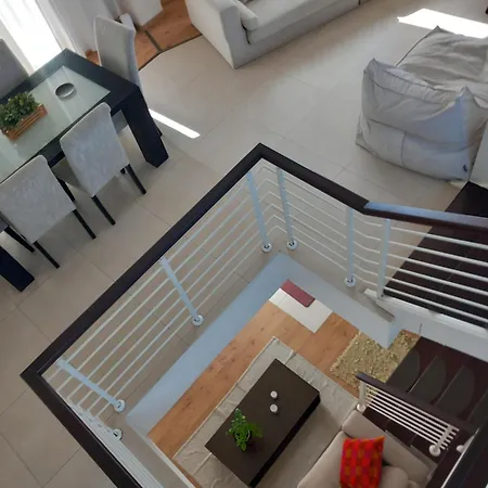Saint John Sia House ニコシア