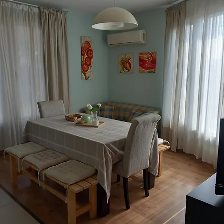 בית נופש Saint John Sia House *